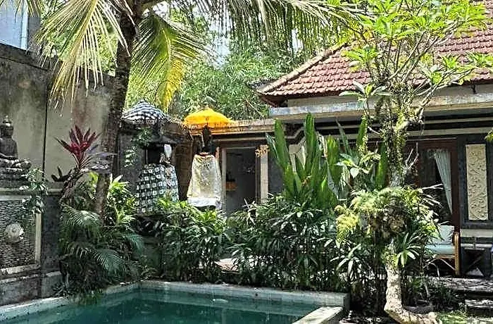 ホテル The Palm Ubud